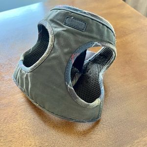Barbour dog harness